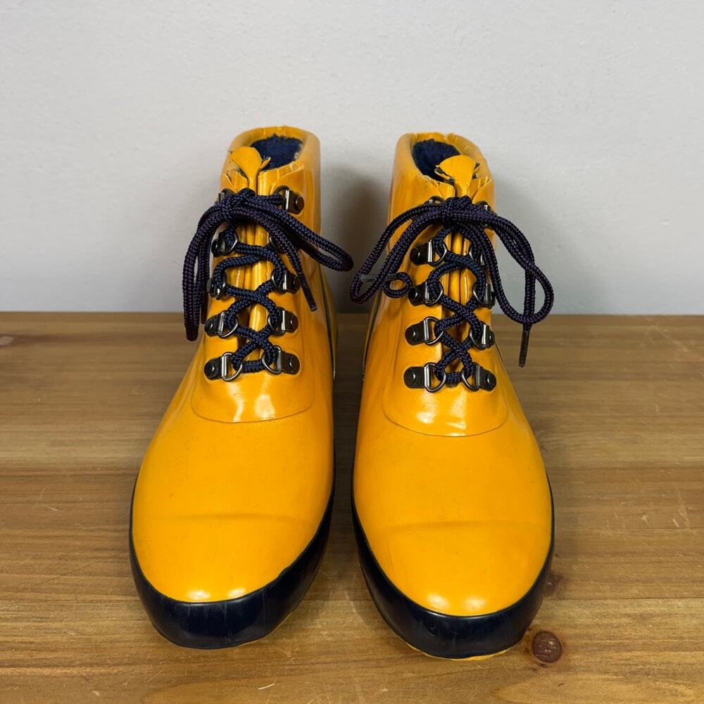Land's End Ankle Rain Boots in Yellow Size 8